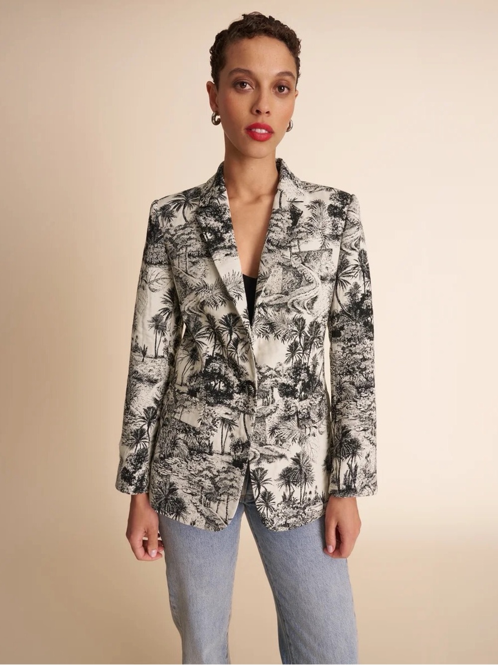 MMLa Fleur Yiyan Black & White Tropical Print Blazer
